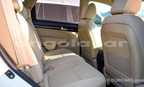 Comprar Importar Kia Sorento Branco Carro em Import - Dubai em Bengo Province Comprar Importar Kia Sorento Branco Carro em Import - Dubai em Bengo Province