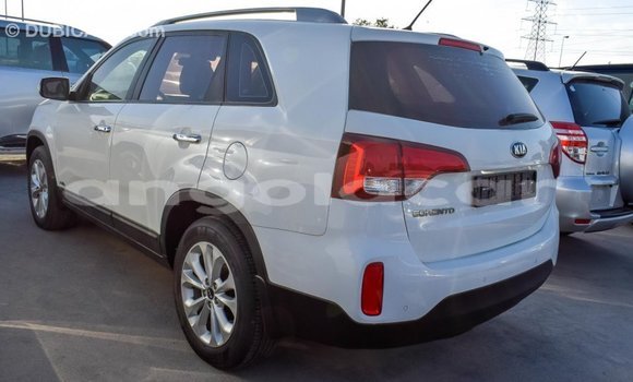 Comprar Importar Kia Sorento Branco Carro em Import - Dubai em Bengo Province Comprar Importar Kia Sorento Branco Carro em Import - Dubai em Bengo Province