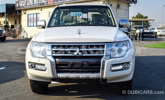 Comprar Novo Mitsubishi Pajero Branco Carro em Import - Dubai em Bengo Province Comprar Novo Mitsubishi Pajero Branco Carro em Import - Dubai em Bengo Province
