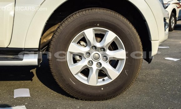 Comprar Novo Mitsubishi Pajero Branco Carro em Import - Dubai em Bengo Province Comprar Novo Mitsubishi Pajero Branco Carro em Import - Dubai em Bengo Province