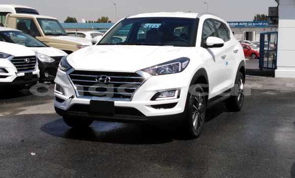 Buy New Hyundai Tucson White Car in Import - Dubai in Bengo Province Buy New Hyundai Tucson White Car in Import - Dubai in Bengo Province