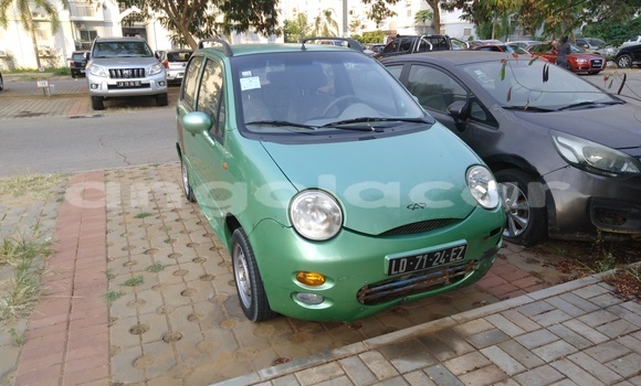 Comprar Usado Chery QQme Verde Carro em Luanda em Luanda Province