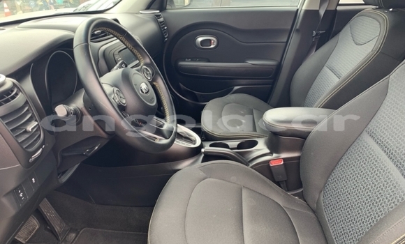 Comprar Usado Kia Soul Vermelho Carro em Luena em Moxico Comprar Usado Kia Soul Vermelho Carro em Luena em Moxico