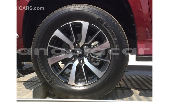 Comprar Importar Mitsubishi Montero Outro Carro em Import - Dubai em Bengo Province Comprar Importar Mitsubishi Montero Outro Carro em Import - Dubai em Bengo Province