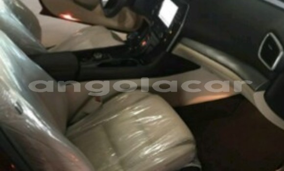 Comprar Novo Nissan Maxima Vermelho Carro em Luanda em Luanda Province Comprar Novo Nissan Maxima Vermelho Carro em Luanda em Luanda Province
