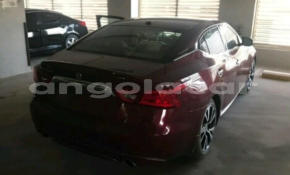 Comprar Novo Nissan Maxima Vermelho Carro em Luanda em Luanda Province Comprar Novo Nissan Maxima Vermelho Carro em Luanda em Luanda Province