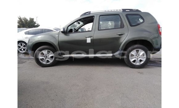 Comprar Importar Renault Duster Verde Carro em Import - Dubai em Bengo Province Comprar Importar Renault Duster Verde Carro em Import - Dubai em Bengo Province