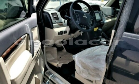 Comprar Novo Mitsubishi Pajero Preto Carro em Luanda em Luanda Province Comprar Novo Mitsubishi Pajero Preto Carro em Luanda em Luanda Province