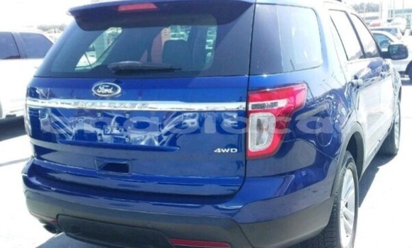 Comprar Novo Ford Explorer Azul Carro em Luanda em Luanda Province Comprar Novo Ford Explorer Azul Carro em Luanda em Luanda Province