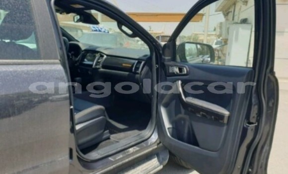 Acheter Neuf Voiture Ford Ranger Noir à Luanda, Province de Luanda Acheter Neuf Voiture Ford Ranger Noir à Luanda, Province de Luanda