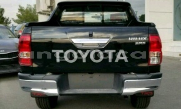 Comprar Novo Toyota Hilux Preto Carro em Luanda em Luanda Province Comprar Novo Toyota Hilux Preto Carro em Luanda em Luanda Province