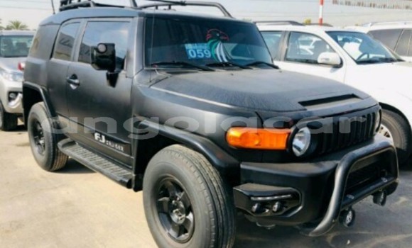 Comprar Usado Toyota FJ Cruiser Preto Carro em Luanda em Luanda Province Comprar Usado Toyota FJ Cruiser Preto Carro em Luanda em Luanda Province