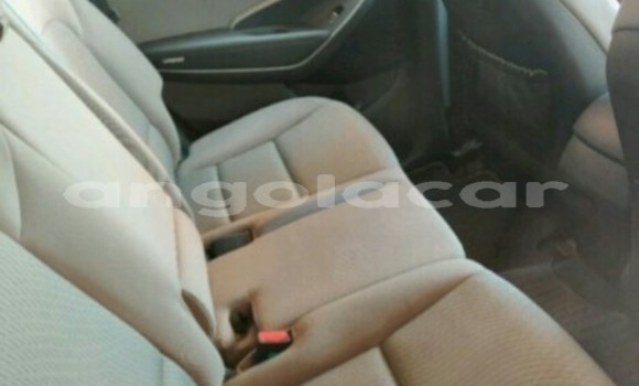 Comprar Novo Hyundai Santa Fe Outro Carro em Luanda em Luanda Province Comprar Novo Hyundai Santa Fe Outro Carro em Luanda em Luanda Province