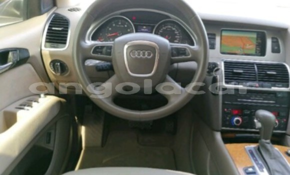 Acheter Neuf Voiture Audi Q7 Noir à Luanda, Province de Luanda Acheter Neuf Voiture Audi Q7 Noir à Luanda, Province de Luanda