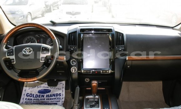 Comprar Importar Toyota Land Cruiser Outro Carro em Import - Dubai em Bengo Province Comprar Importar Toyota Land Cruiser Outro Carro em Import - Dubai em Bengo Province