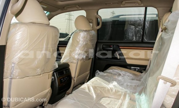 Comprar Importar Toyota Land Cruiser Outro Carro em Import - Dubai em Bengo Province Comprar Importar Toyota Land Cruiser Outro Carro em Import - Dubai em Bengo Province