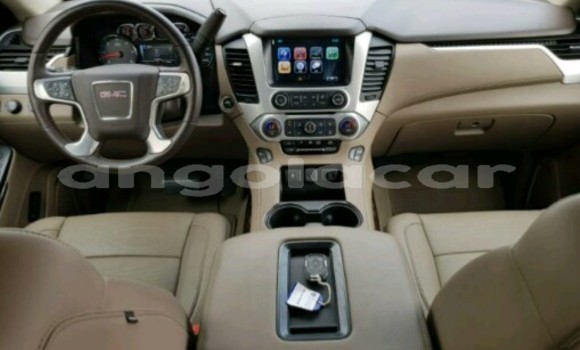 Comprar Novo GMC Yukon Branco Carro em Luanda em Luanda Province Comprar Novo GMC Yukon Branco Carro em Luanda em Luanda Province