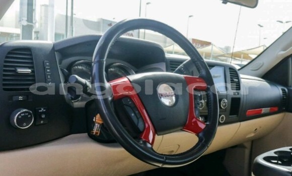 Comprar Novo GMC Sierra Vermelho Carro em Luanda em Luanda Province Comprar Novo GMC Sierra Vermelho Carro em Luanda em Luanda Province