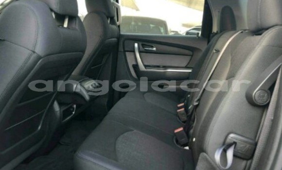 Buy New GMC Acadia Black Car in Luanda in Luanda Province Buy New GMC Acadia Black Car in Luanda in Luanda Province