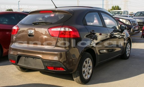 Comprar Importar Kia rio Marrom Carro em Import - Dubai em Bengo Province Comprar Importar Kia rio Marrom Carro em Import - Dubai em Bengo Province