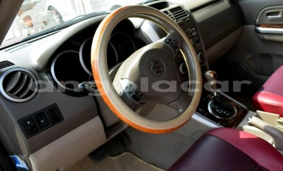 Comprar Usado Suzuki Grand Vitara Vermelho Carro em Luanda em Luanda Province Comprar Usado Suzuki Grand Vitara Vermelho Carro em Luanda em Luanda Province