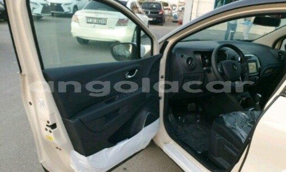 Acheter Neuf Voiture Renault Duster Blanc à Luanda, Province de Luanda Acheter Neuf Voiture Renault Duster Blanc à Luanda, Province de Luanda