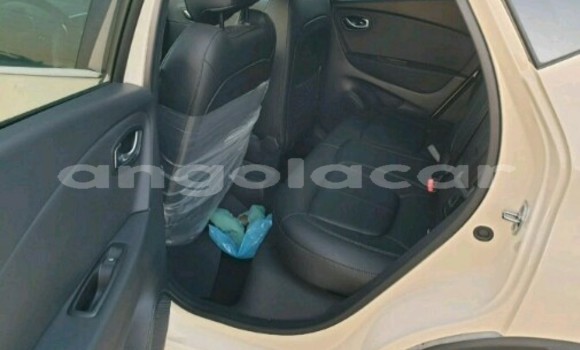 Acheter Neuf Voiture Renault Duster Blanc à Luanda, Province de Luanda Acheter Neuf Voiture Renault Duster Blanc à Luanda, Province de Luanda