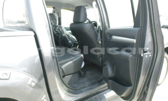 Acheter Neuf Voiture Toyota Hilux Autre à Luanda, Province de Luanda Acheter Neuf Voiture Toyota Hilux Autre à Luanda, Province de Luanda