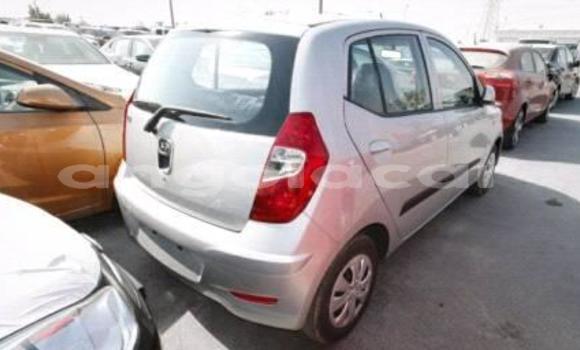 Acheter Occasion Voiture Kia rio Gris à Luanda, Province de Luanda