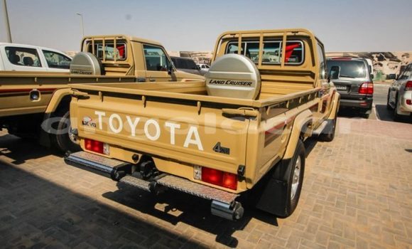 Comprar Novo Toyota Land Cruiser Outro Carro em Luena em Moxico Comprar Novo Toyota Land Cruiser Outro Carro em Luena em Moxico