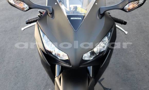 Buy Used Honda CBR Black Bike in Cabinda in Cabinda