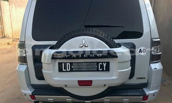 Acheter Occasion Voiture Mitsubishi Pajero Blanc à Luanda, Province de Luanda Acheter Occasion Voiture Mitsubishi Pajero Blanc à Luanda, Province de Luanda