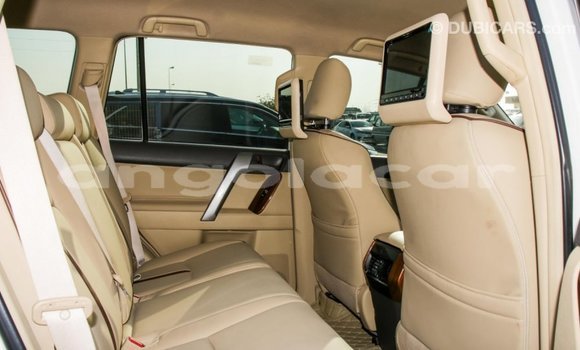 Comprar Importar Toyota Prado Branco Carro em Import - Dubai em Bengo Province Comprar Importar Toyota Prado Branco Carro em Import - Dubai em Bengo Province