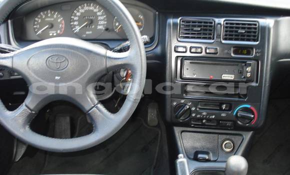 Acheter Occasion Voiture Toyota Corolla Blanc à Luanda, Province de Luanda Acheter Occasion Voiture Toyota Corolla Blanc à Luanda, Province de Luanda