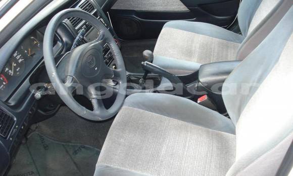 Acheter Occasion Voiture Toyota Corolla Blanc à Luanda, Province de Luanda Acheter Occasion Voiture Toyota Corolla Blanc à Luanda, Province de Luanda