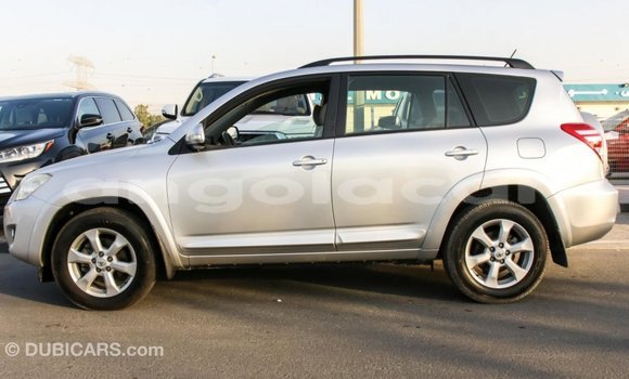 Comprar Importar Toyota RAV4 Outro Carro em Import - Dubai em Bengo Province Comprar Importar Toyota RAV4 Outro Carro em Import - Dubai em Bengo Province