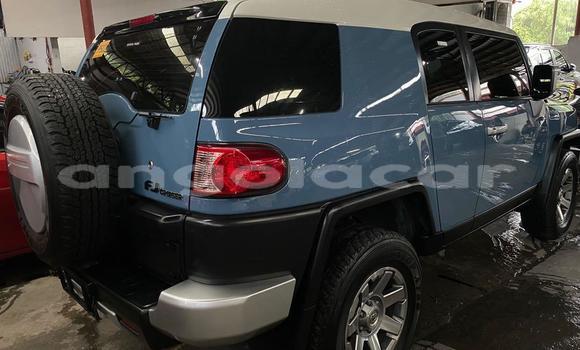 Acheter Occasion Voiture Toyota FJ Cruiser Bleu à Luena, Moxico Acheter Occasion Voiture Toyota FJ Cruiser Bleu à Luena, Moxico
