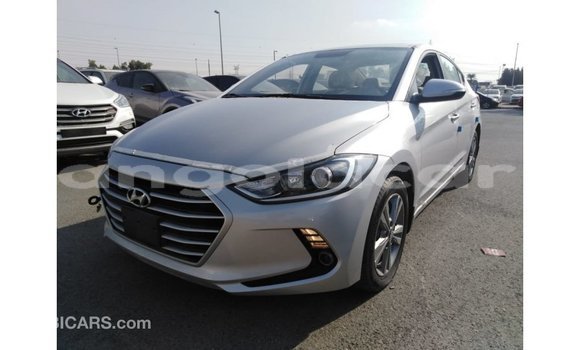 Comprar Importar Hyundai Elantra Outro Carro em Import - Dubai em Bengo Province Comprar Importar Hyundai Elantra Outro Carro em Import - Dubai em Bengo Province