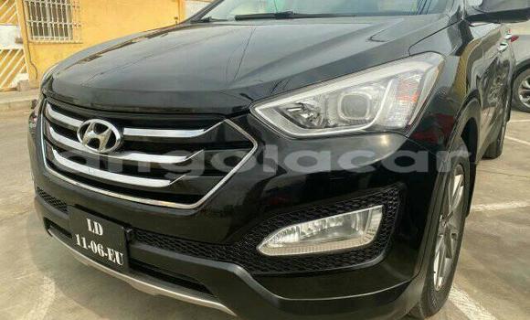 Comprar Usado Hyundai Santa Fe Preto Carro em Luanda em Luanda Province