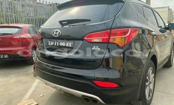 Acheter Occasion Voiture Hyundai Santa Fe Noir à Luanda, Province de Luanda Acheter Occasion Voiture Hyundai Santa Fe Noir à Luanda, Province de Luanda