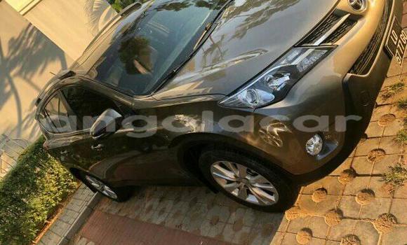 Acheter Occasion Voiture Toyota RAV4 Noir à Luanda, Province de Luanda Acheter Occasion Voiture Toyota RAV4 Noir à Luanda, Province de Luanda