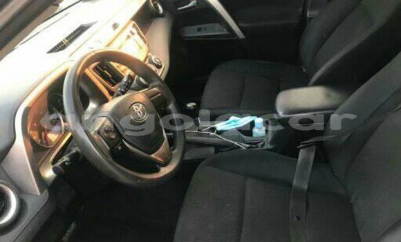 Acheter Occasion Voiture Toyota RAV4 Noir à Luanda, Province de Luanda Acheter Occasion Voiture Toyota RAV4 Noir à Luanda, Province de Luanda