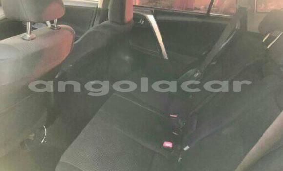 Acheter Occasion Voiture Toyota RAV4 Noir à Luanda, Province de Luanda Acheter Occasion Voiture Toyota RAV4 Noir à Luanda, Province de Luanda
