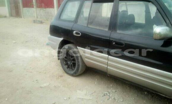 Acheter Occasion Voiture Toyota RAV4 Noir à Luanda, Province de Luanda Acheter Occasion Voiture Toyota RAV4 Noir à Luanda, Province de Luanda