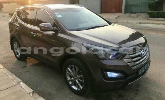 Acheter Occasion Voiture Hyundai Santa Fe Noir à Luanda, Province de Luanda Acheter Occasion Voiture Hyundai Santa Fe Noir à Luanda, Province de Luanda