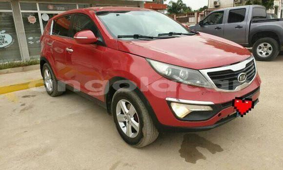 Comprar Usado Kia Sportage Vermelho Carro em Luanda em Luanda Province