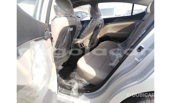 Comprar Importar Hyundai Elantra Outro Carro em Import - Dubai em Bengo Province Comprar Importar Hyundai Elantra Outro Carro em Import - Dubai em Bengo Province