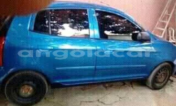 Comprar Usado Kia Picanto Azul Carro em Luanda em Luanda Province