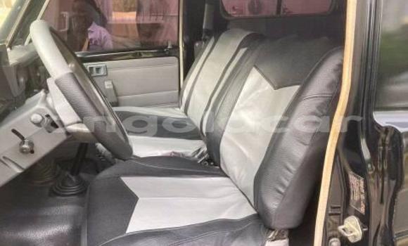 Acheter Occasion Voiture Toyota Land Cruiser Noir à Luanda, Province de Luanda Acheter Occasion Voiture Toyota Land Cruiser Noir à Luanda, Province de Luanda