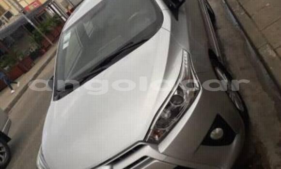 Comprar Usado Toyota Yaris Prata Carro em Luanda em Luanda Province